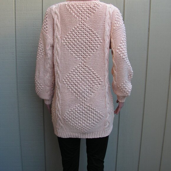 100% silk Victoria's Secret Moda Internat'l turtleneck pink sweater, Small - Picture 10 of 13